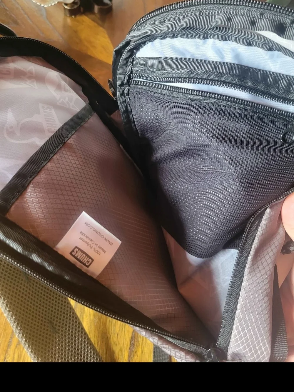 CHUMS Daytripper Sling Bag — Dusty Mauve